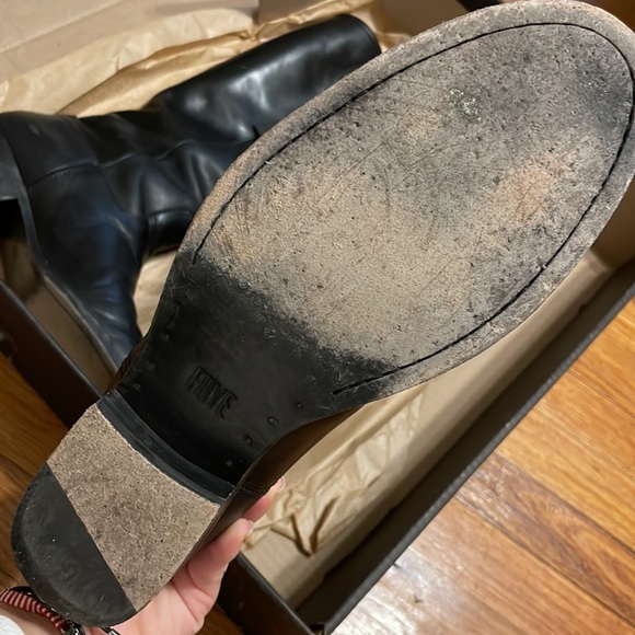 Frye Women Melissa Button 2 size 8.5 - Picture 5 of 8